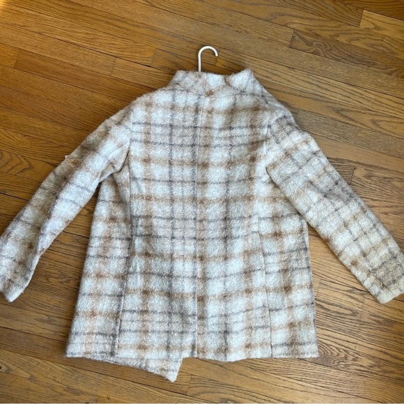 NEW Liz Claiborne Side Tab Cross Over Flannel Jacket Cream Beige Sz Medium NWT - Picture 5 of 8